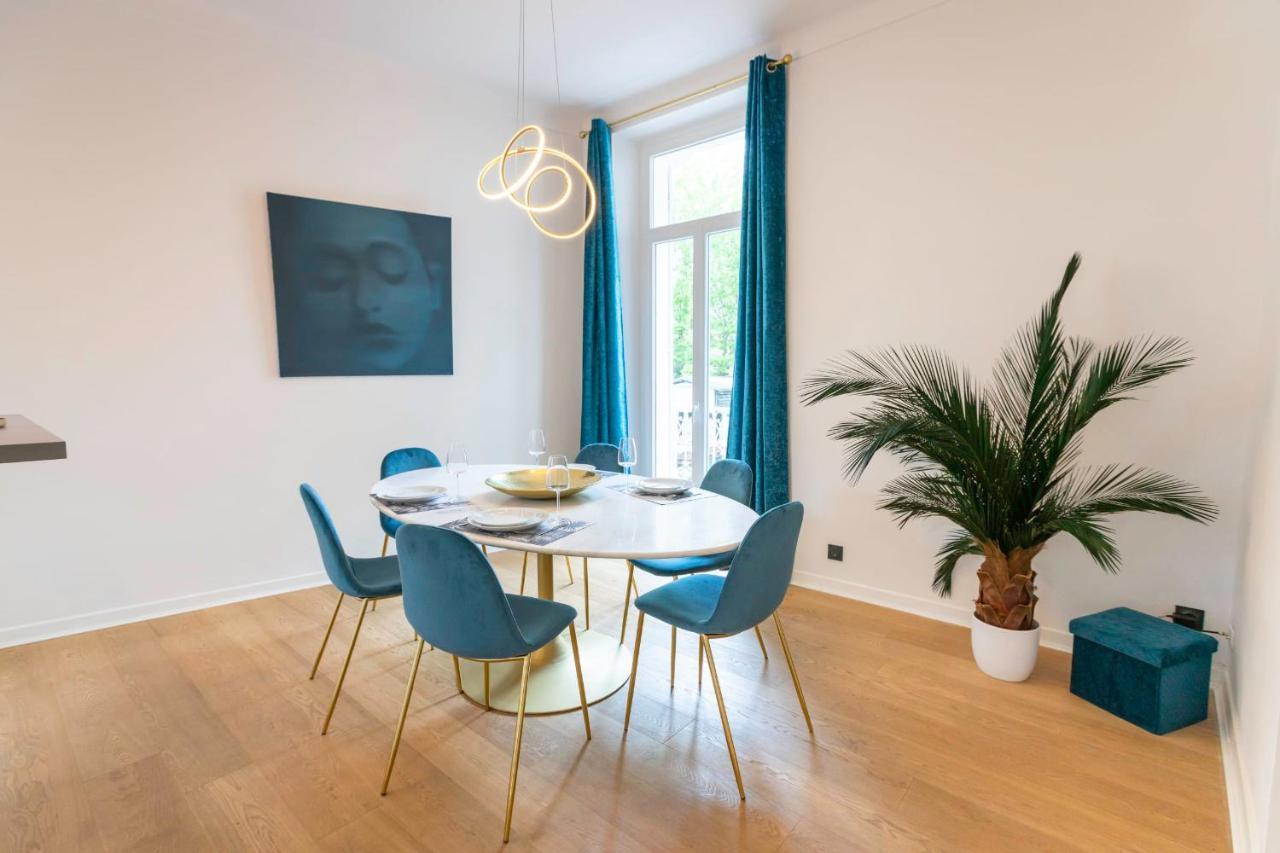 Modern 2-br In The Heart Of