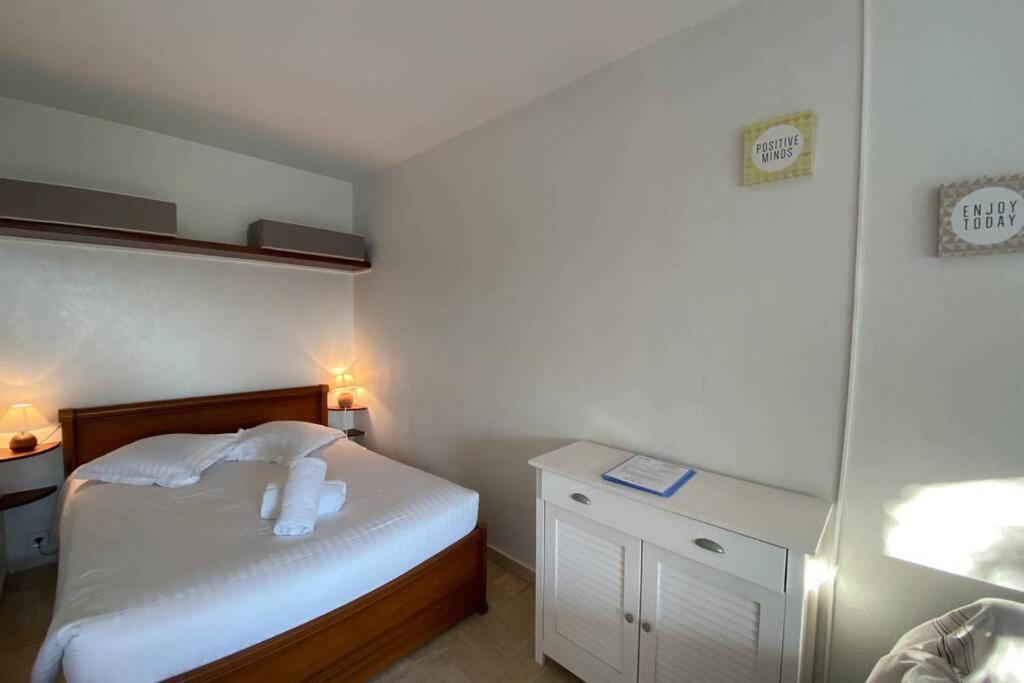 C037-nice With Garden And Parking - Near Apartment