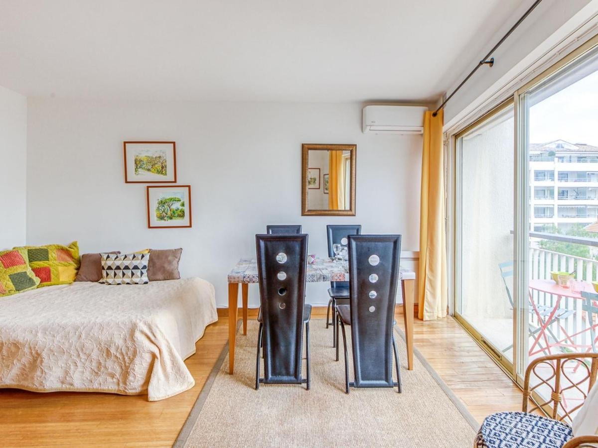 Santa Cruz By Interhome *