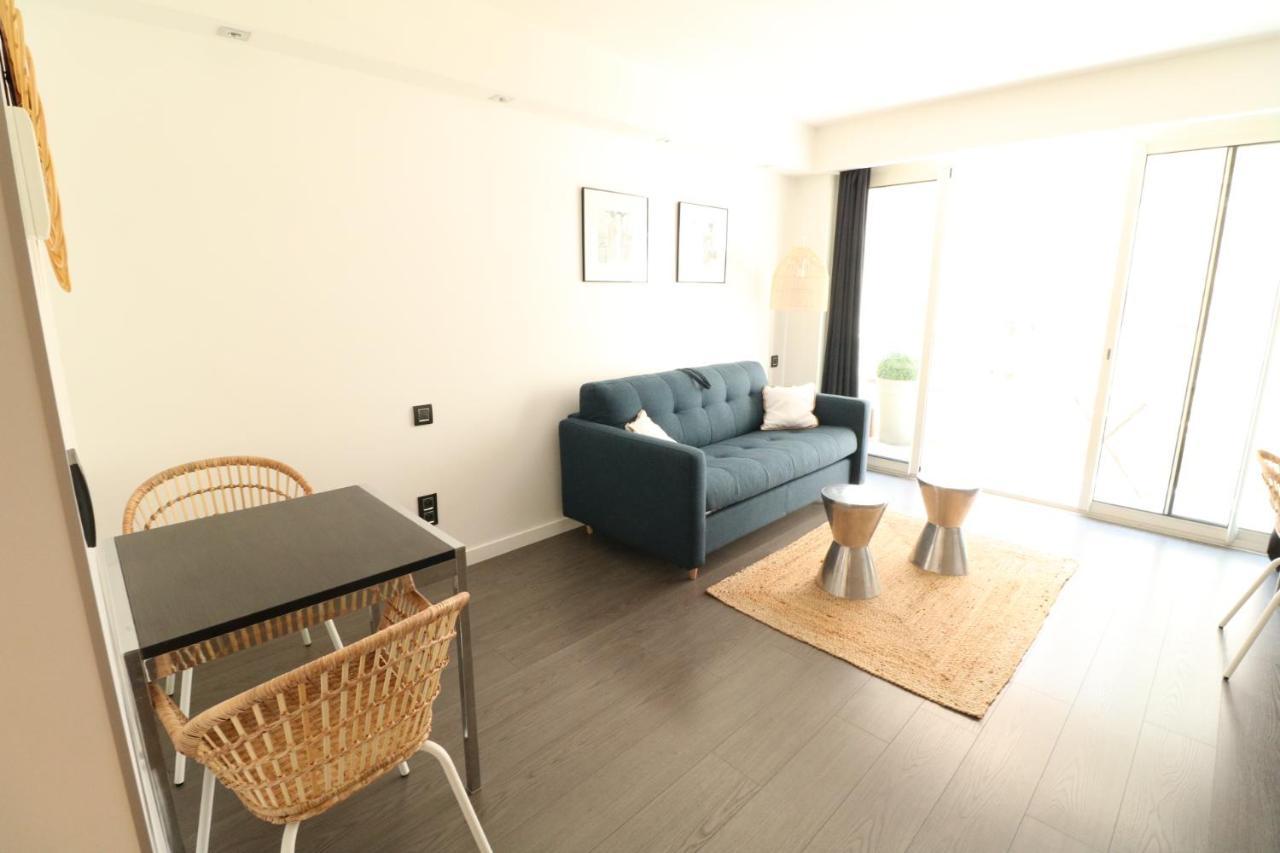 Apartment Beautiful At The Grand With Sunny Balcony 138 *
