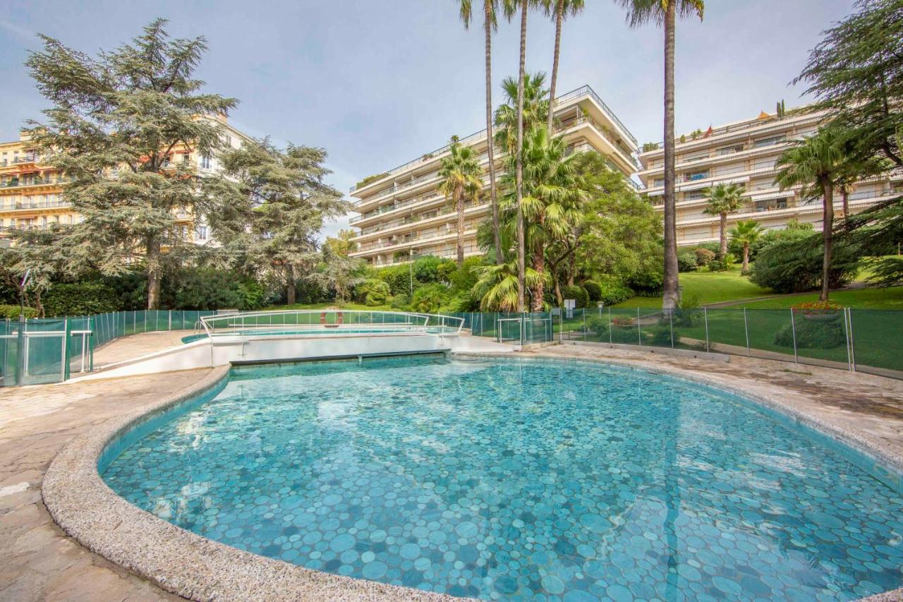 Luxury Penthouse Breathtaking Sea View 200m2 Terrace In The Center Cannes