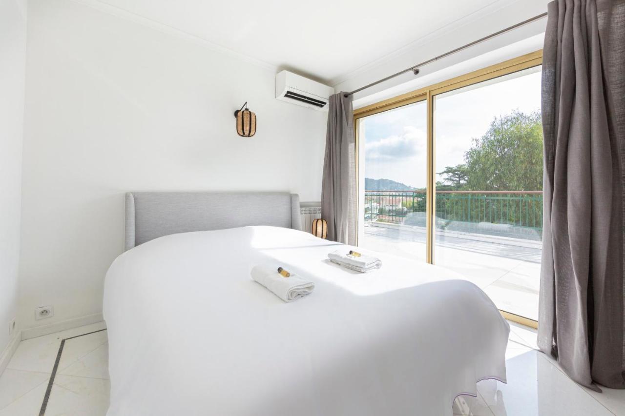 Luxury Penthouse Breathtaking Sea View 200m2 Terrace In The Center