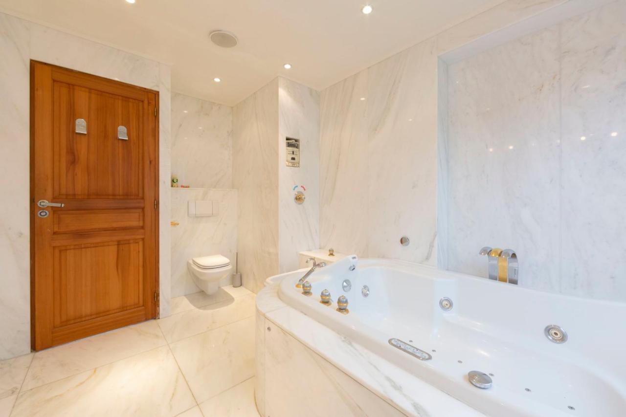 Luxury Penthouse Breathtaking Sea View 200m2 Terrace In The Center