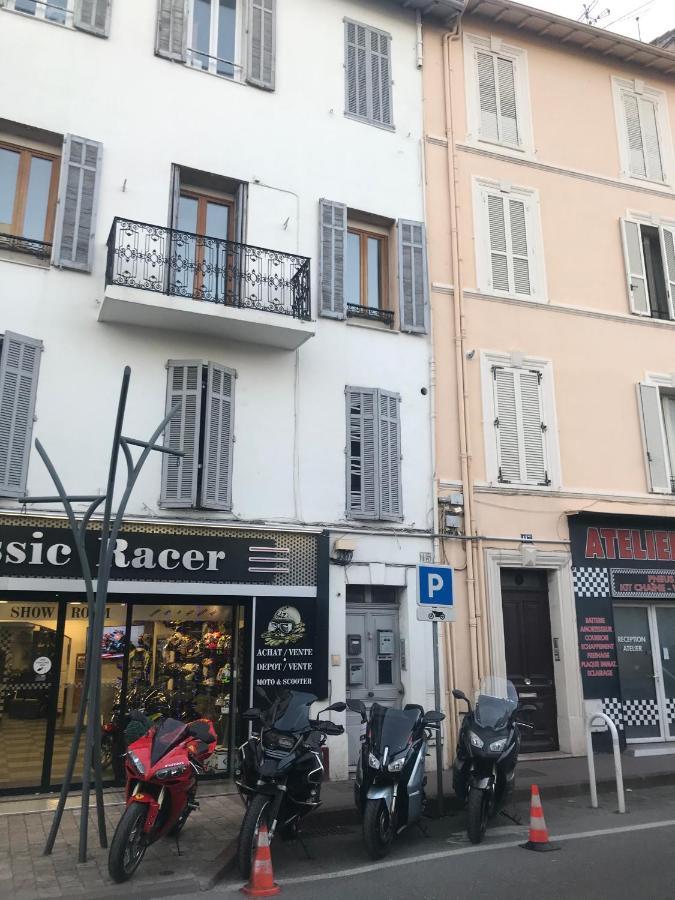 Apartamento Lovely Studio 1bdr City Center Studio Art Deco *