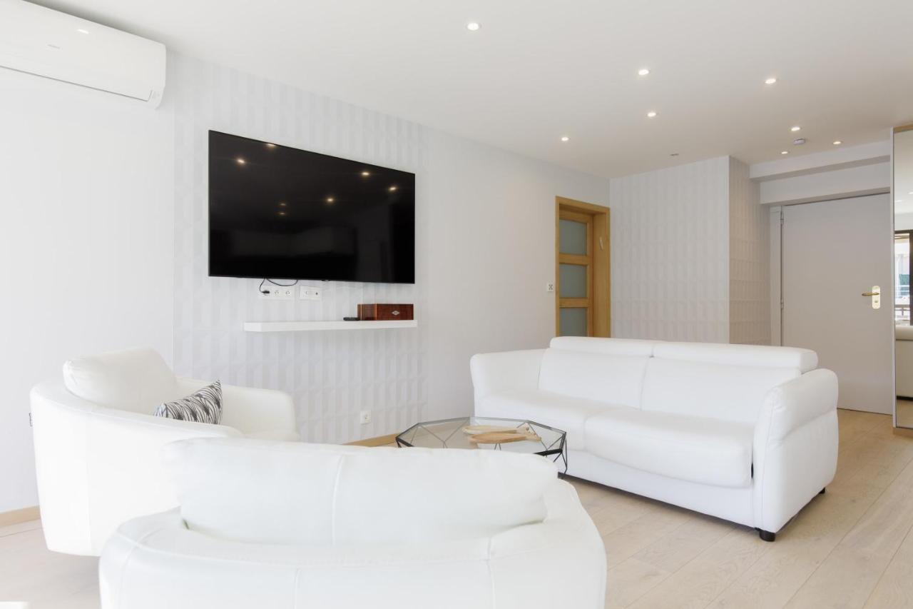 Carlton Area Xxl Luxe 1 Bed With Large Terrace Apartment Cannes