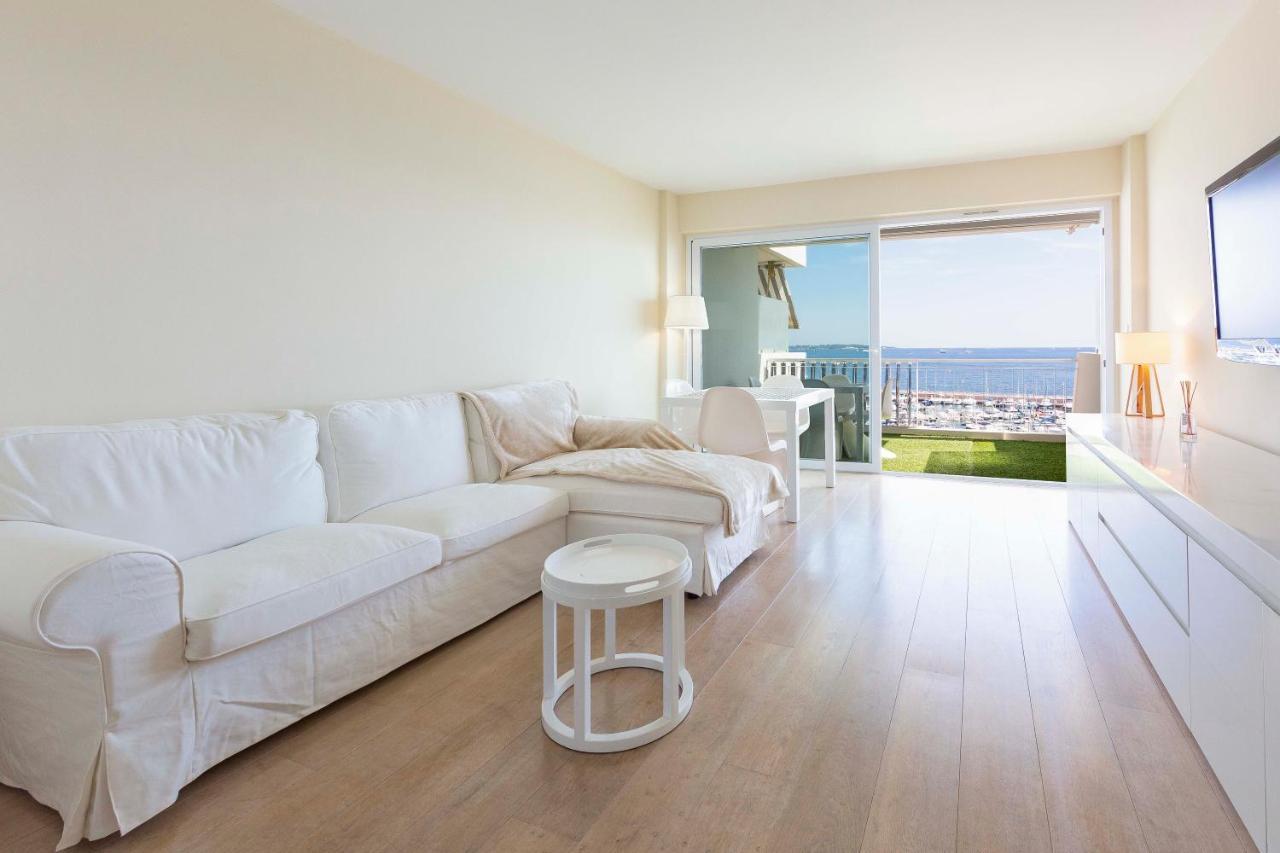 Apartment 70 M2 Face A La Mer, Dernier Etage, Au Bord Des Plages Cannes