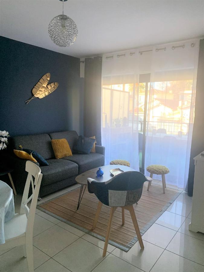 T2 Résidence élégante: Piscine, Parking, Proche Croisette