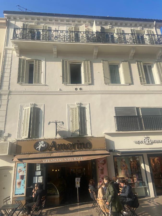 D'azur Near Palais Des Festivals