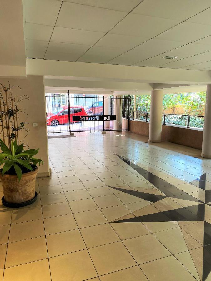 T2 Résidence élégante: Piscine, Parking, Proche Croisette * Cannes