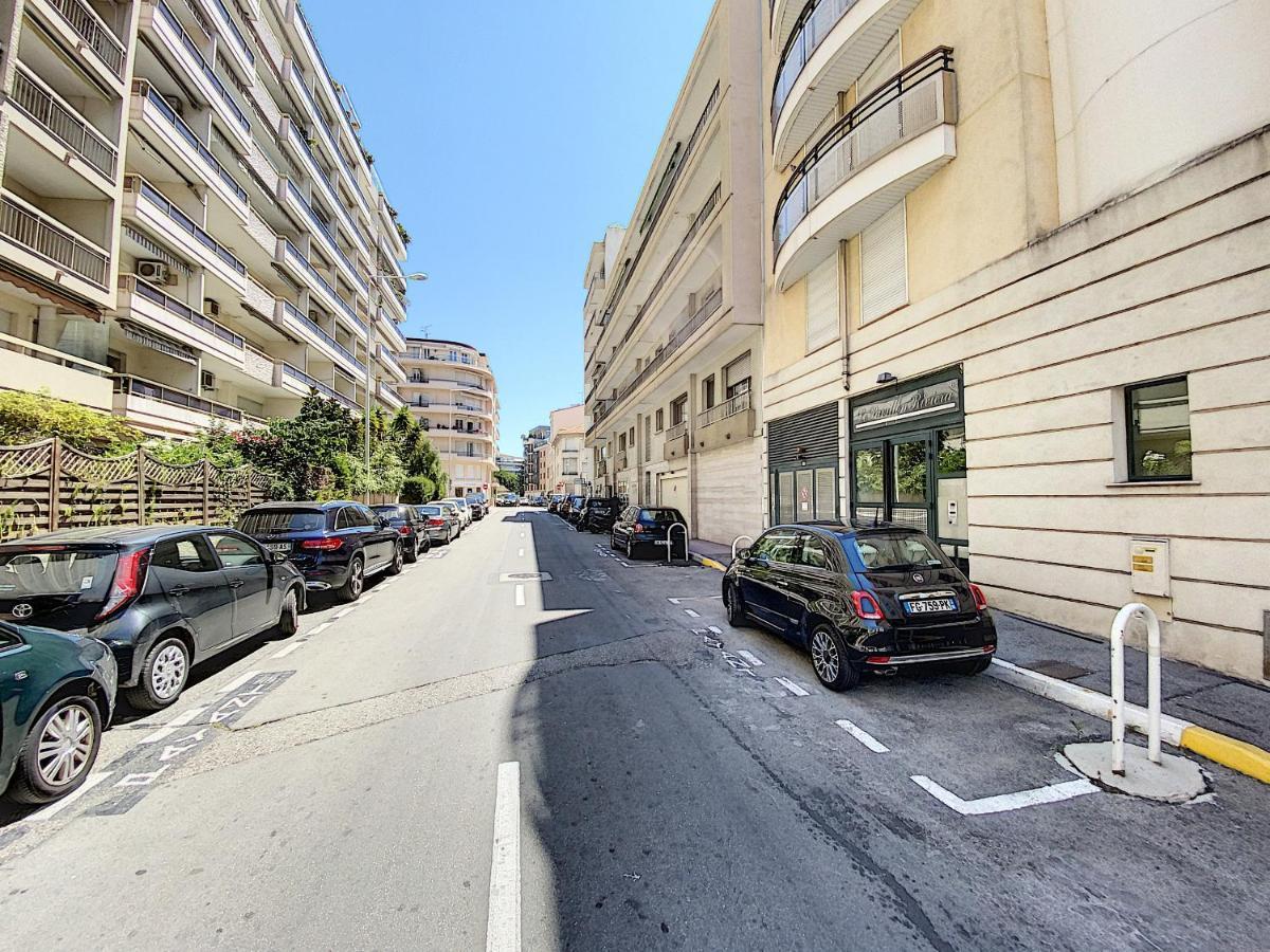 Majestic - Del3535 - Studio Apartment