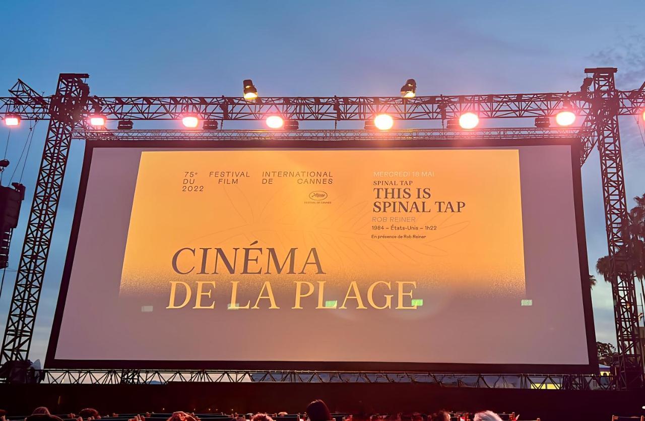 Cinema Festival Apartment: Netflix, Iptv & Free Parking Apartment