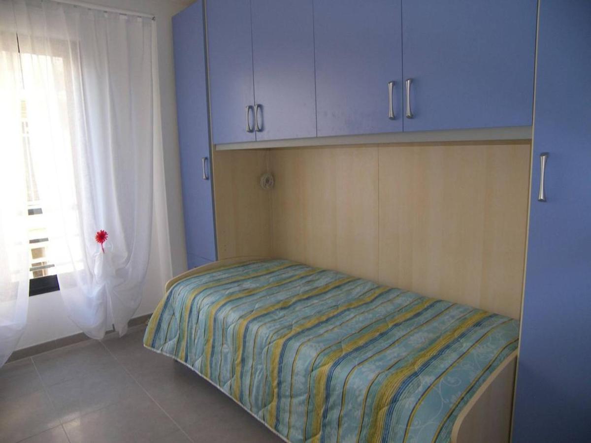 Modern 2 Bd Next To Rue Dantibes Apartment *