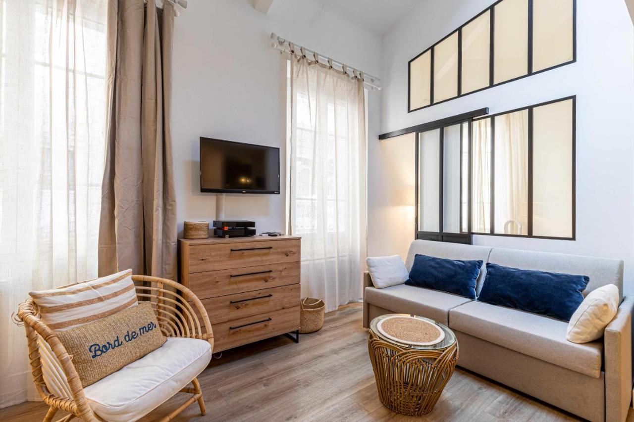 Appartement Renovated Duplex - Croisette Golden Square Cannes