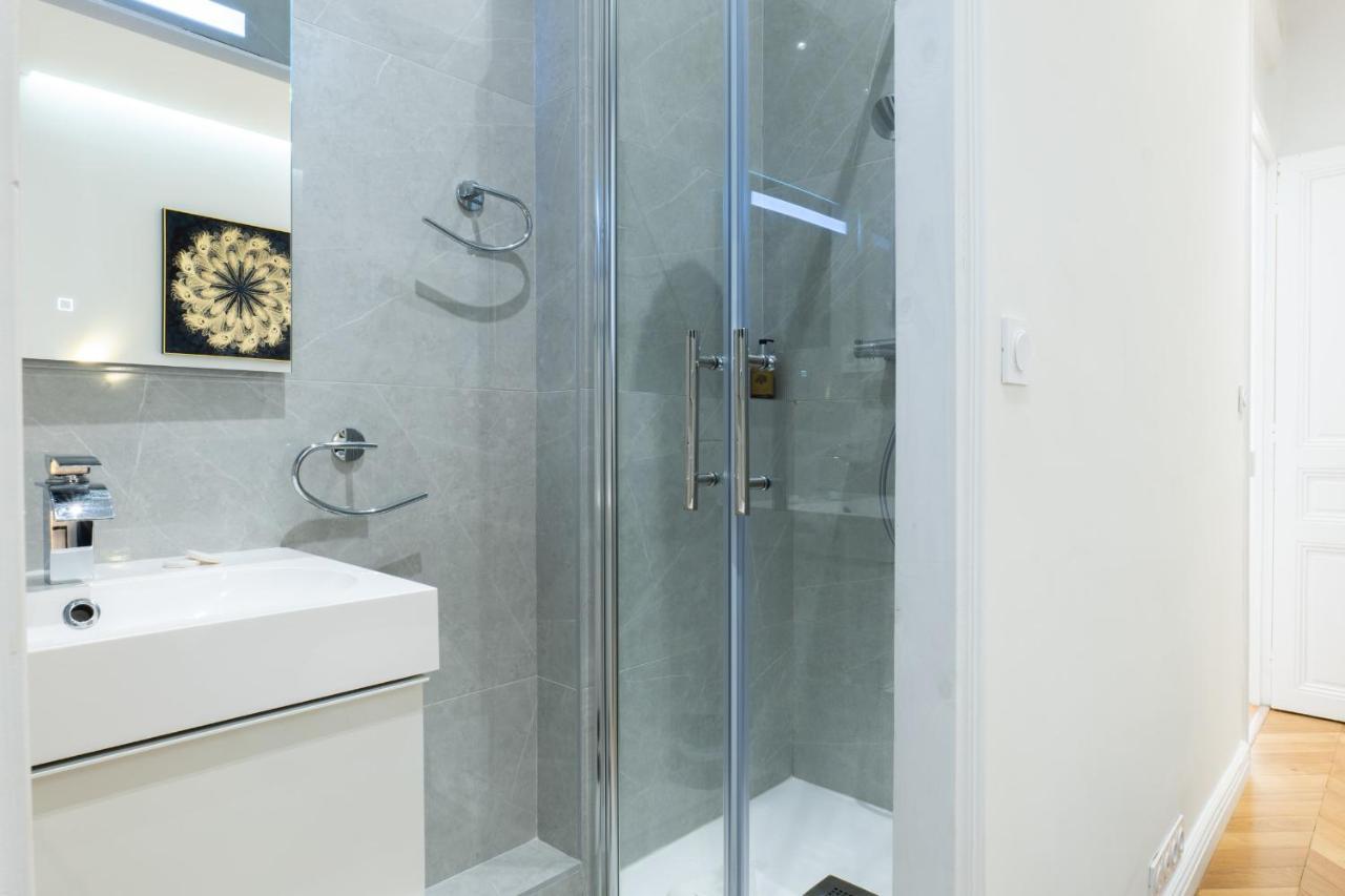 Appartement 3-br In The Heart Of Downtown *