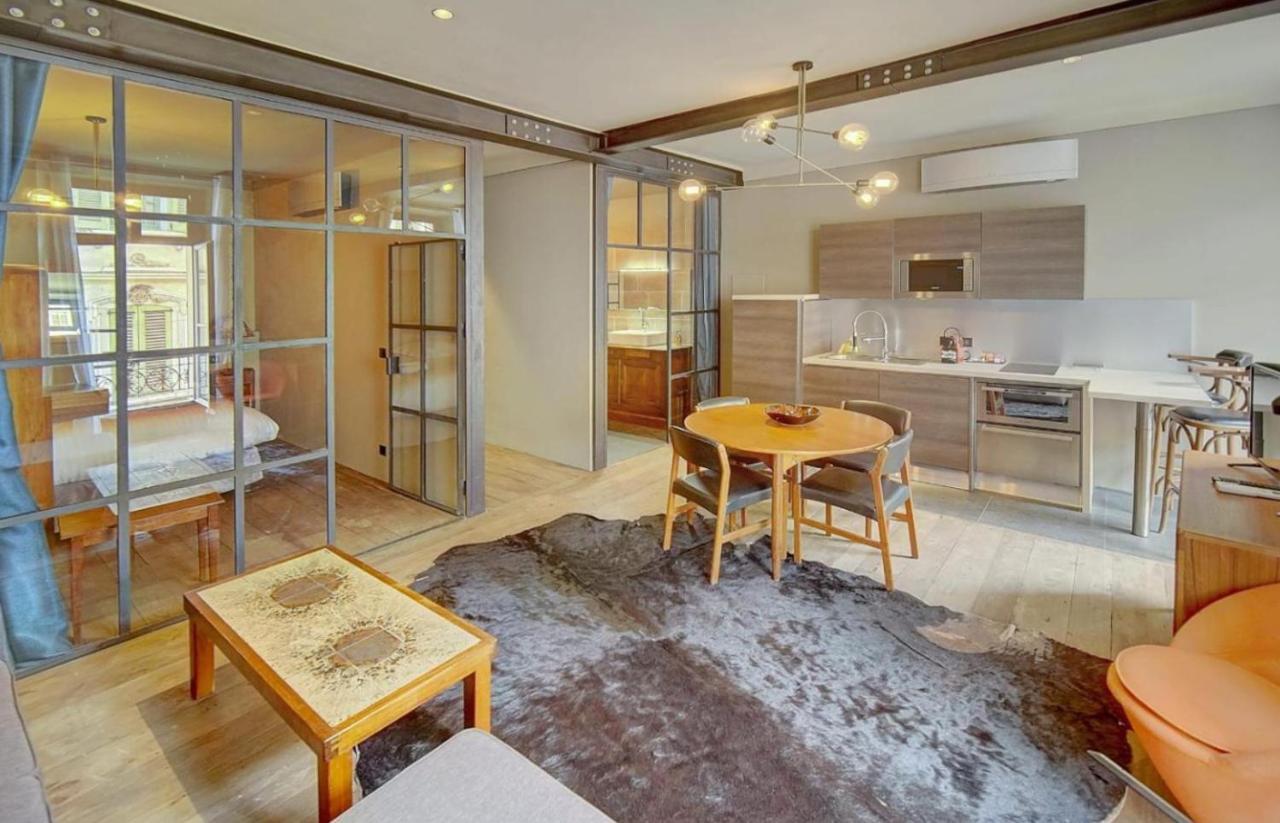 Apartment Red & Bleue Yourhosthelper *