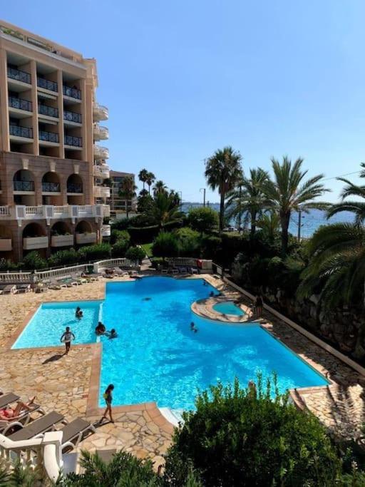 Apartment Magnifique Vue Parking Piscine Climatise *