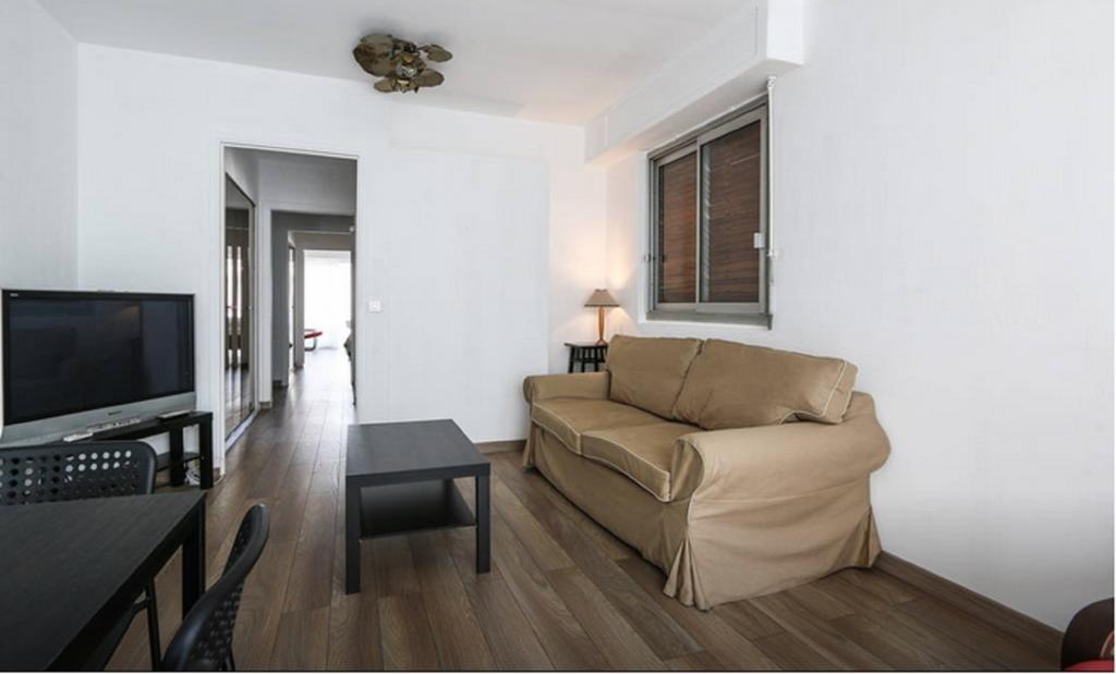 Viva Riviera - 1 Rue Victor Cousin *