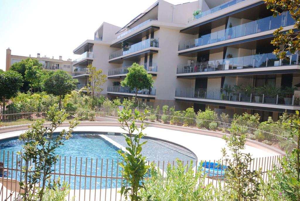 Avec Piscine - Parc Eugenie Cannes