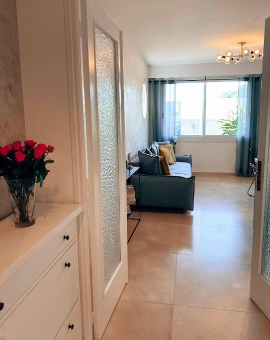 Apartment 2 Bedroom In Near The
