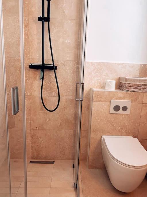 2 Bedroom In Near The