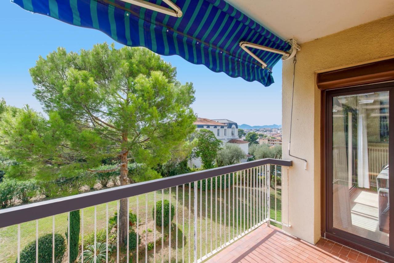 3p 71 M2 Avec Parking Gratuit A Apartment *