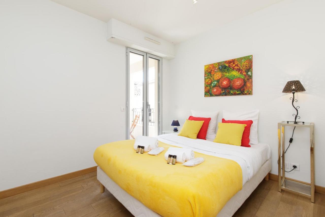 Apartment Greg Yourhosthelper Cannes
