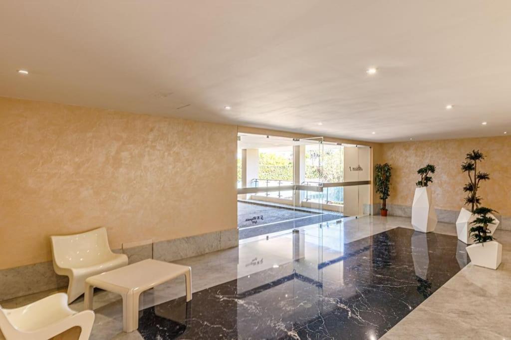 Panoramic Sea View 2Br With Stunning Sunsets Apartment