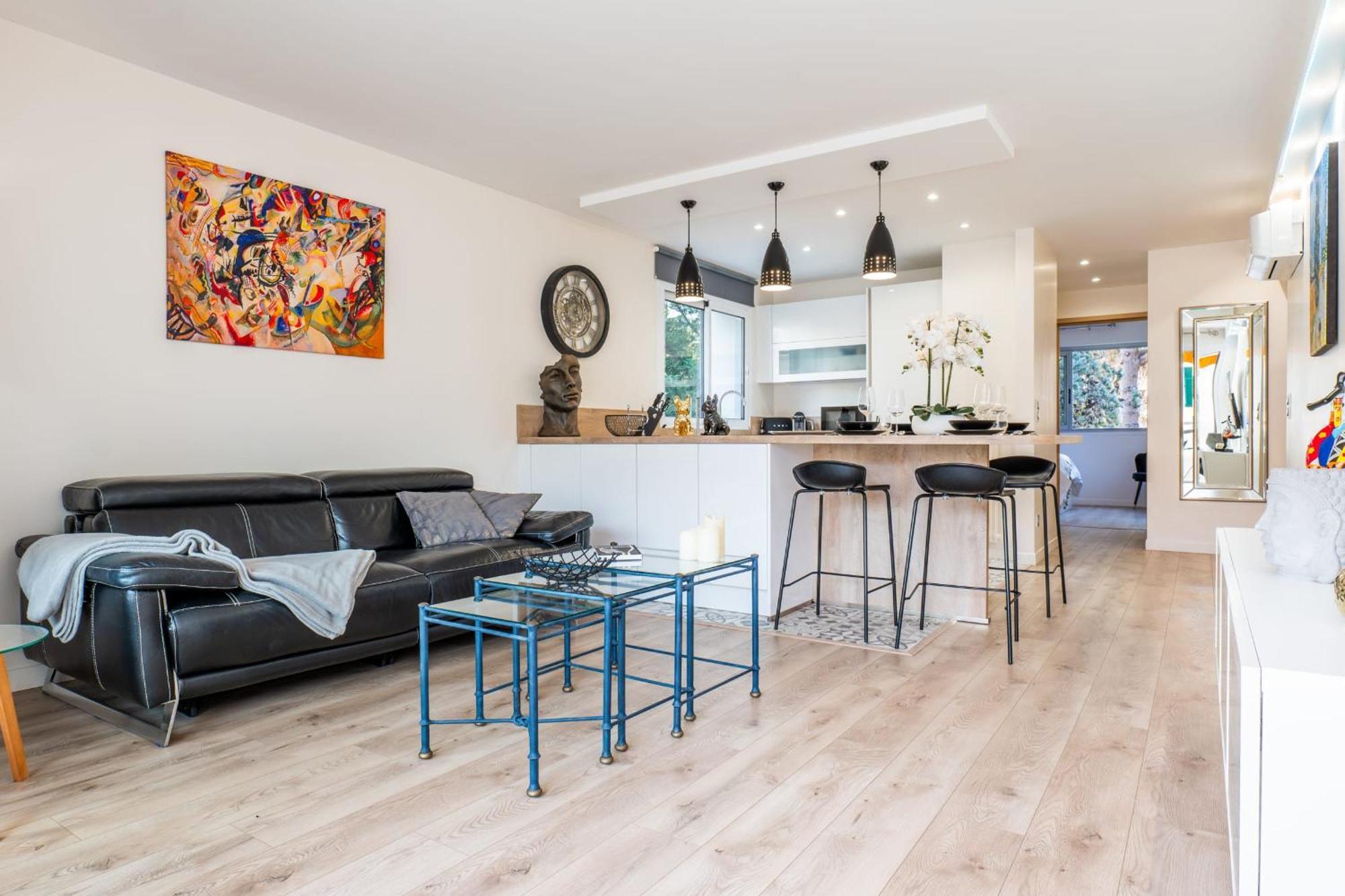 2-room With Terrace Close To The Center Apartamento Cannes