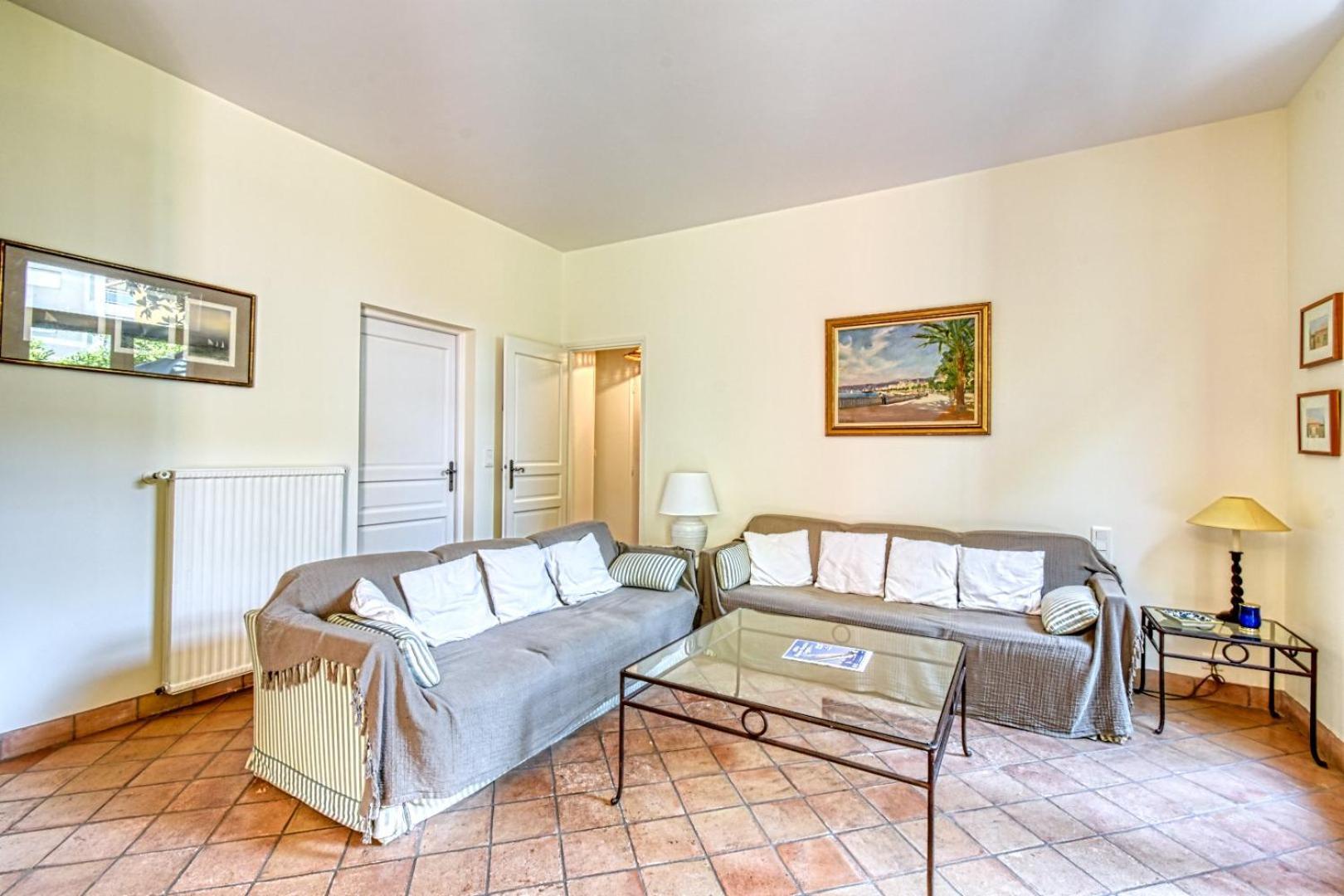 Magnifique Maison Proche Croisette Et Plages Guest house