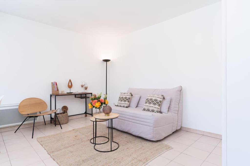 Le Calmette By Apirent #central #lumineux #calme #wifi *