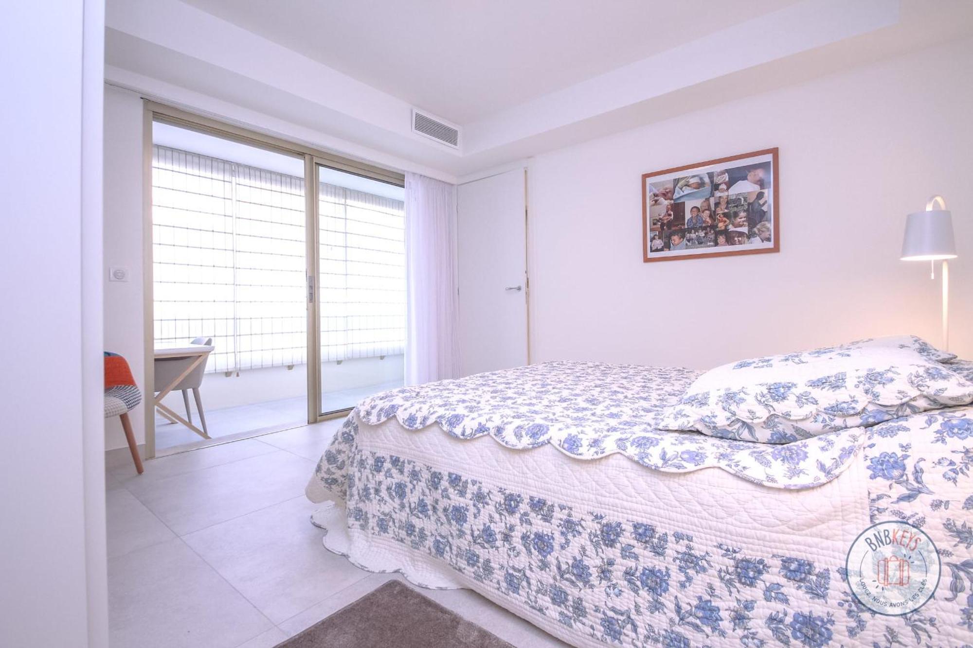 Ceto Superb And Luminous Apartment