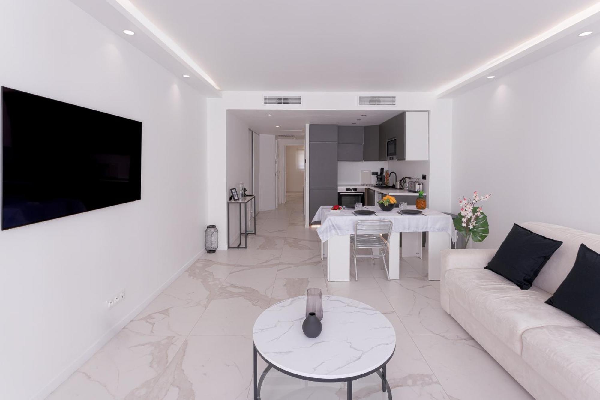 L'unique Maubourg - Next Martinez - Terrasse Apartment Cannes