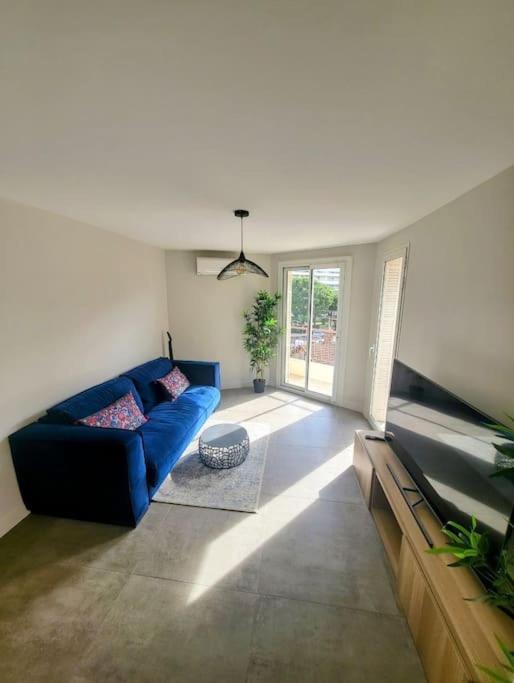 Martinez 4 Couchages Apartment *