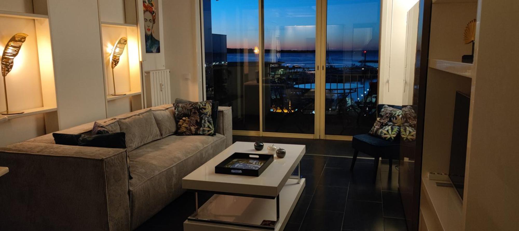 O Festival Palace, Terrace With Panoramic Sea View Cannes