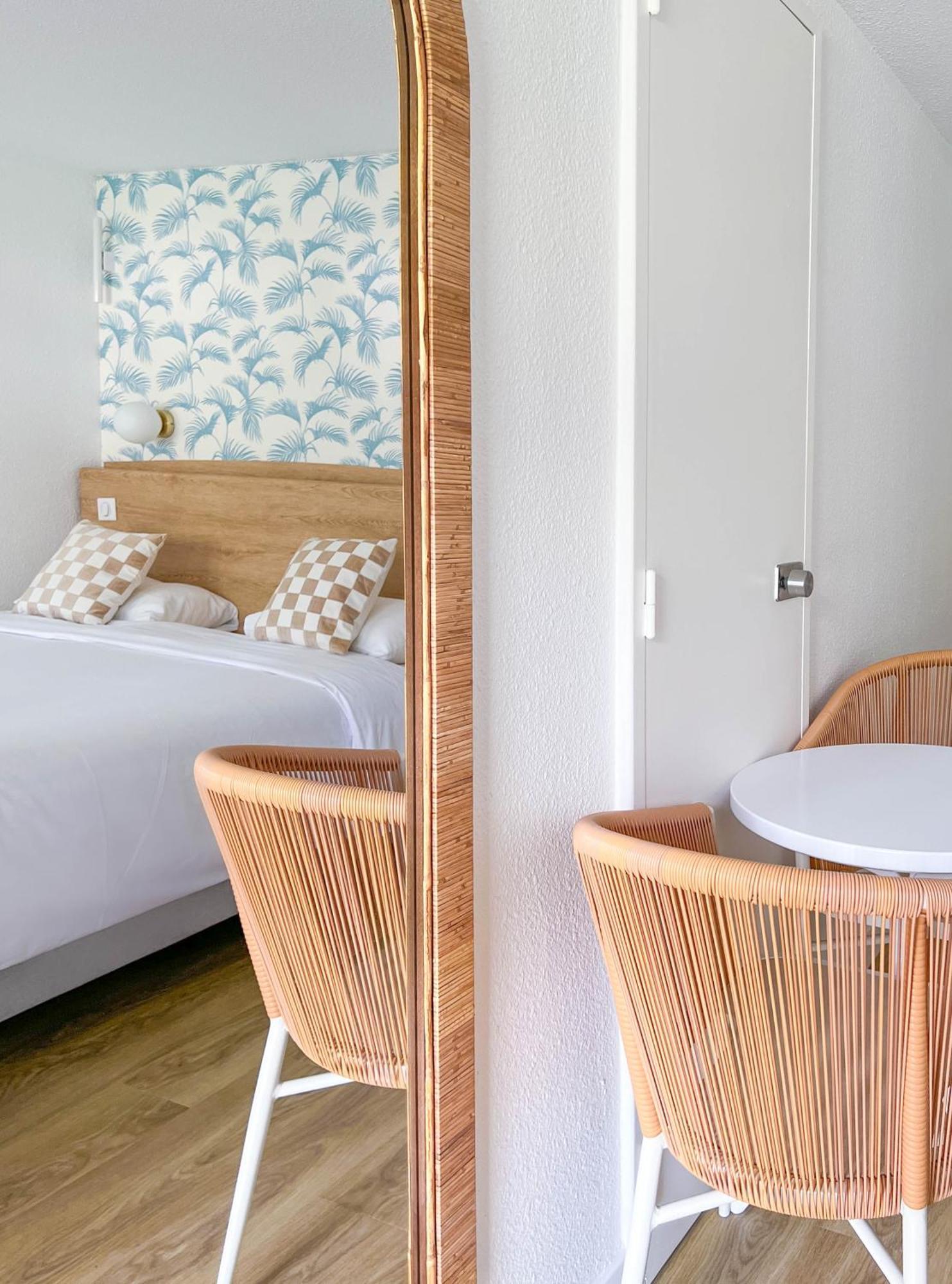 Kyriad Cannes - Mandelieu Hotel