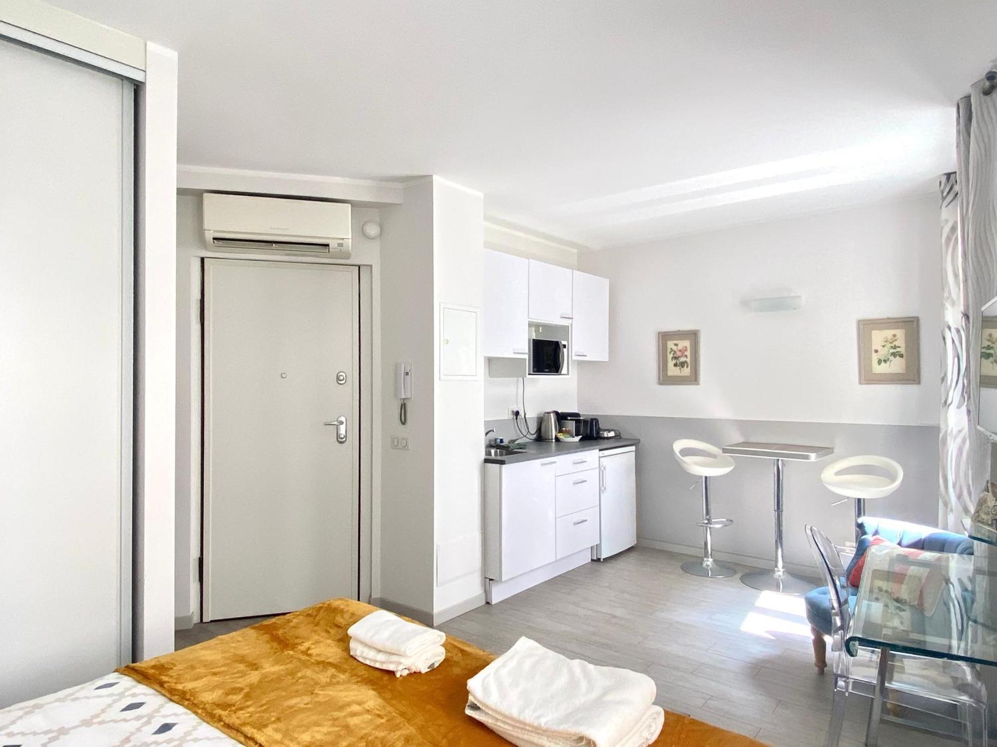 Elegant Proche Palais Des Festivals Apartment *