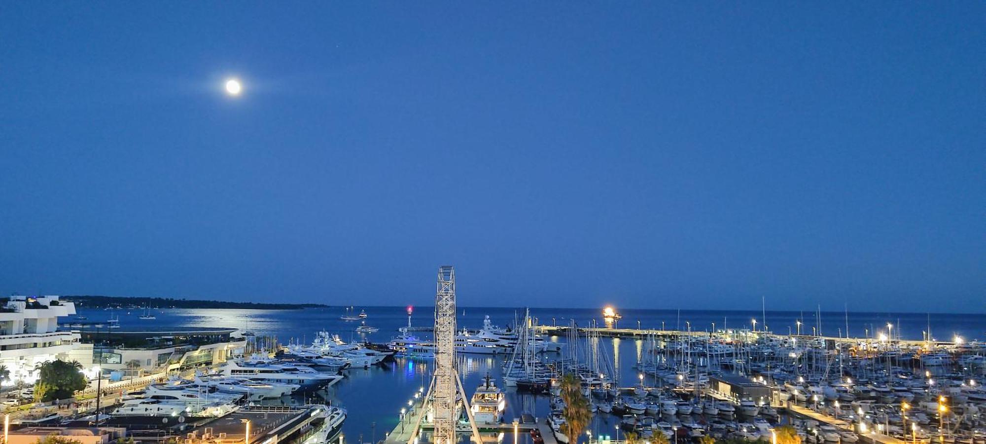 O Festival Palace, Terrace With Panoramic Sea View Cannes