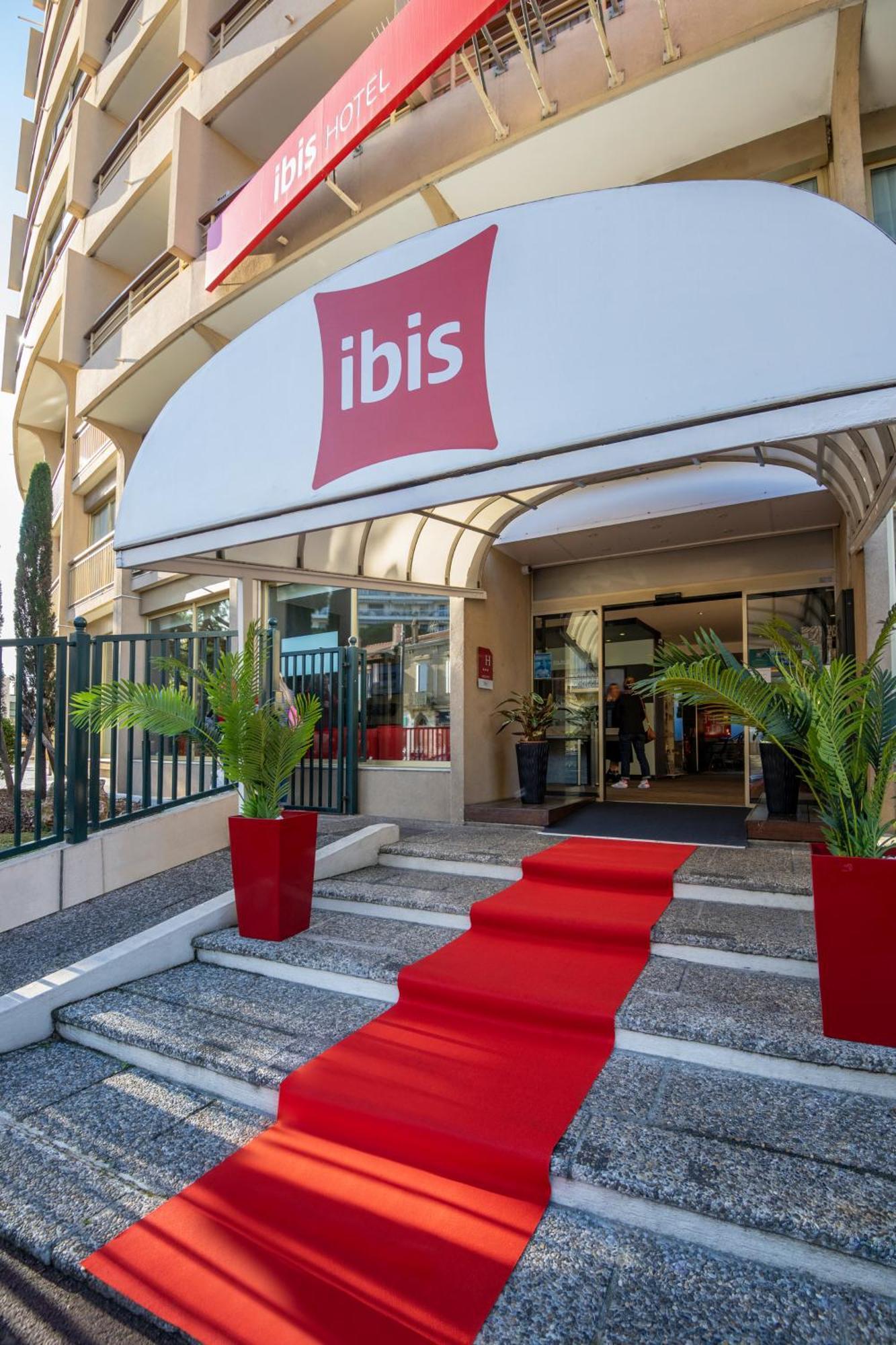 Ibis La Bocca Hotel