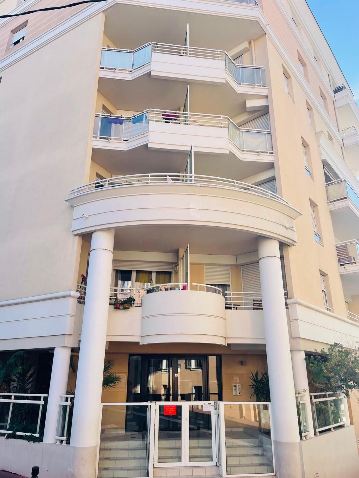 T3 Centre Apartment Cannes