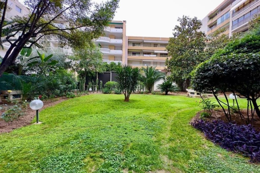 Sweet Home+terrasse De 60m2 ,2 Mn From Croisette Cannes