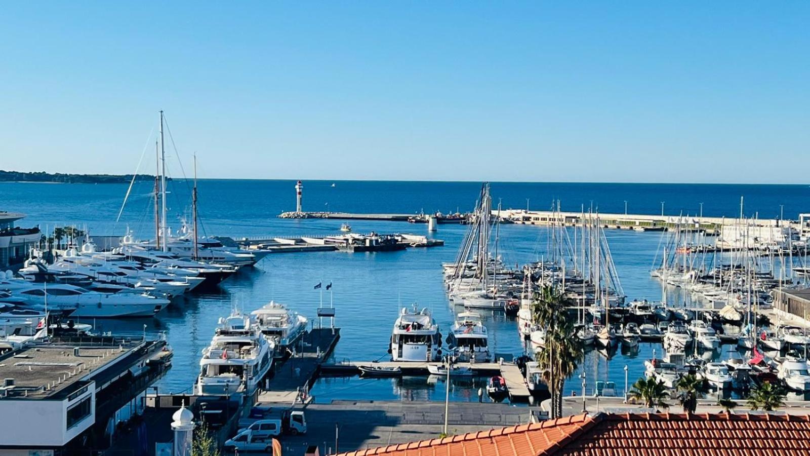 O Festival Palace, Terrace With Panoramic Sea View Apartment