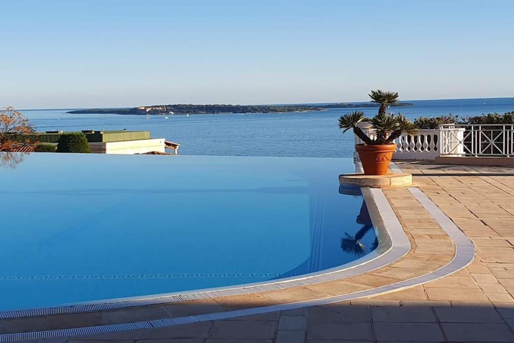 Apartment Appt 4 Pers/4 F Renoir Cannes