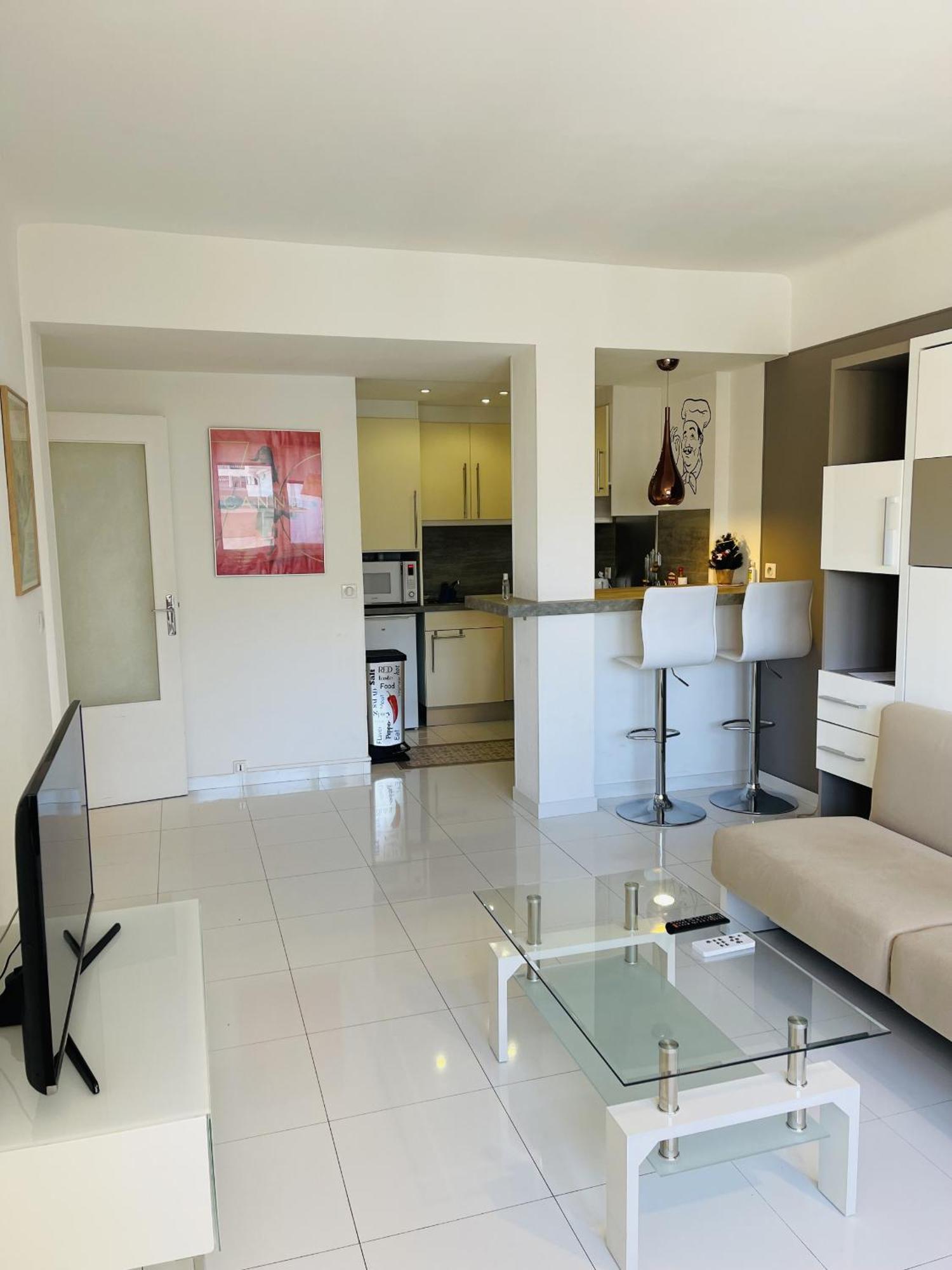 Apartment Proche Centre Farn4 *