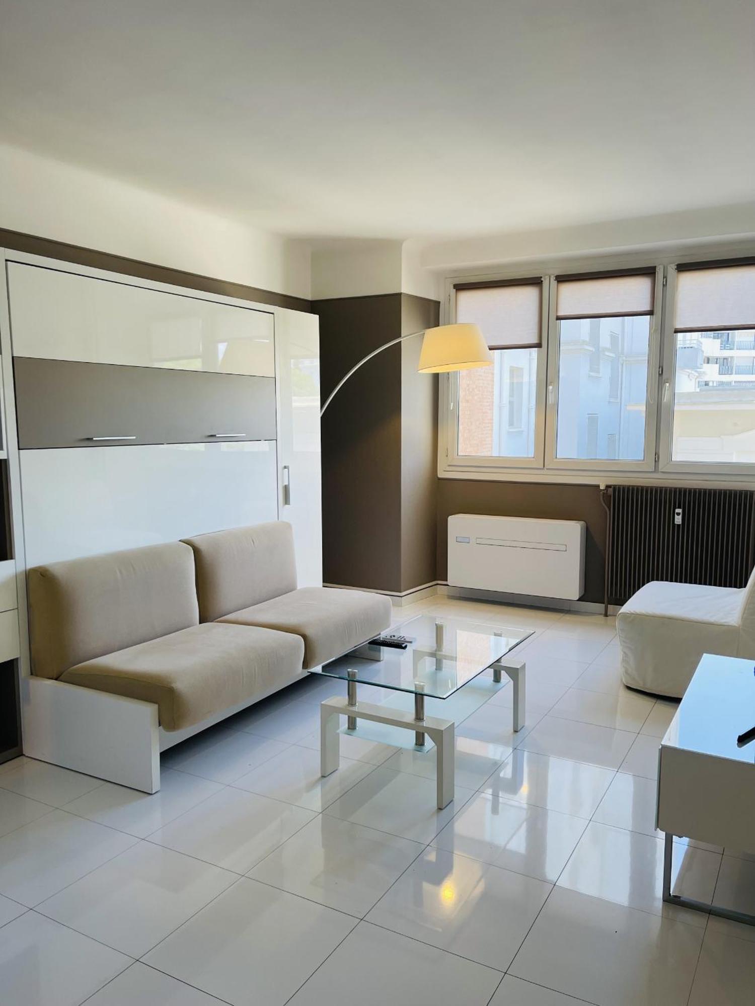Proche Centre Farn4 *