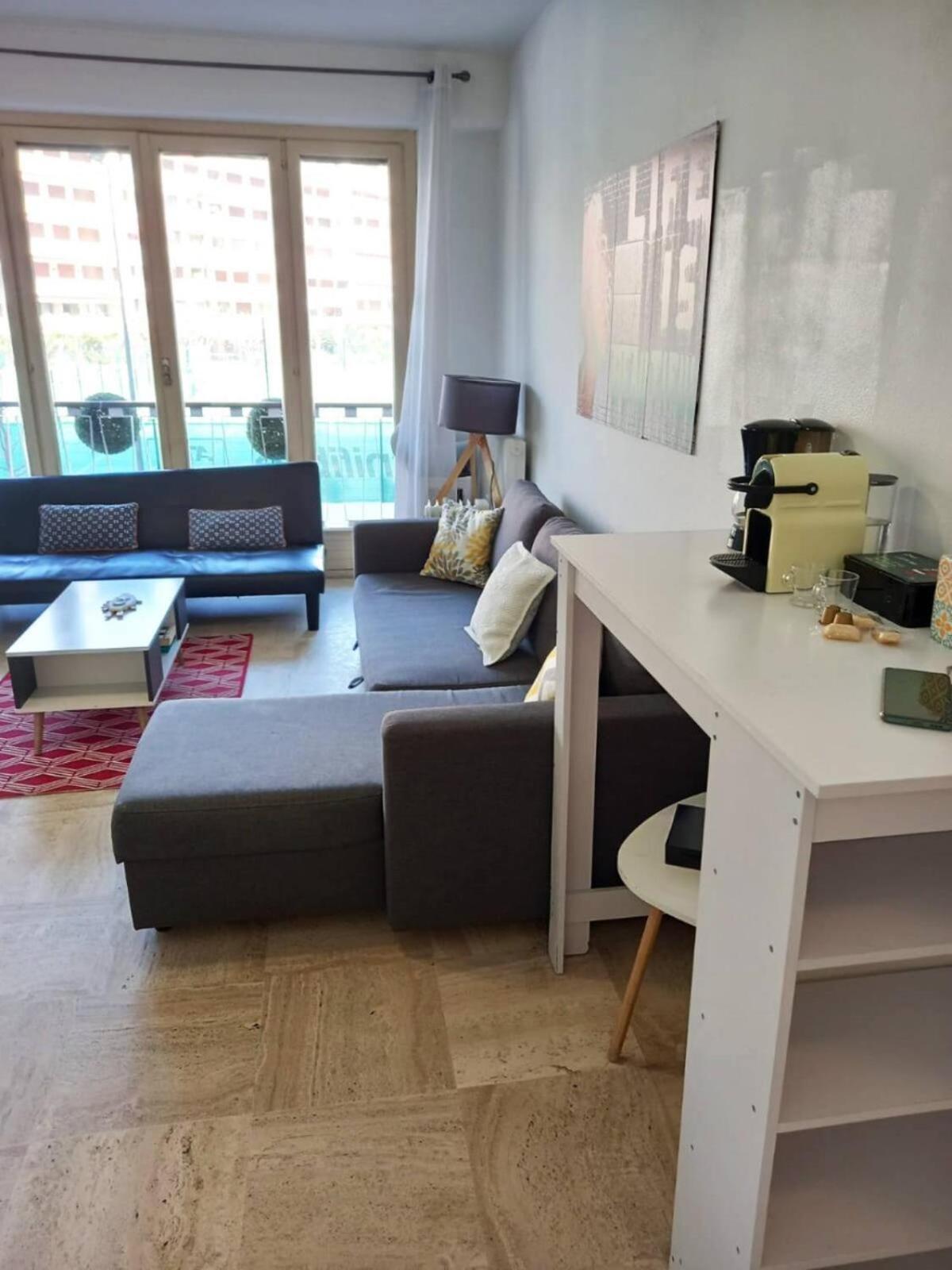 +++++ Brand New Flat 4 Persons Near Martinez, Center&palais Des Festivals +++++ Appartement