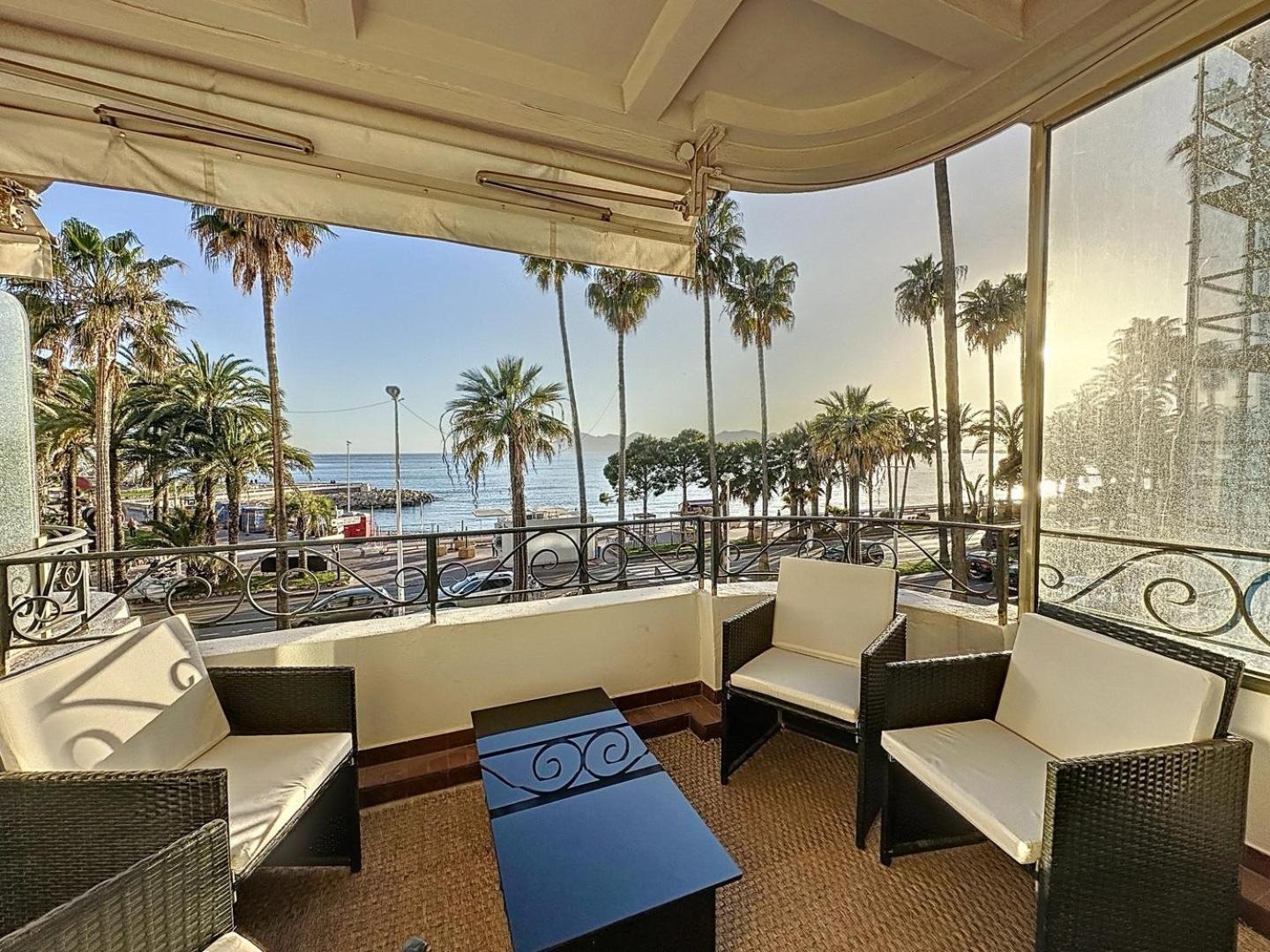 Two En-suite Bedroom On La Croisette - Sea View * Cannes