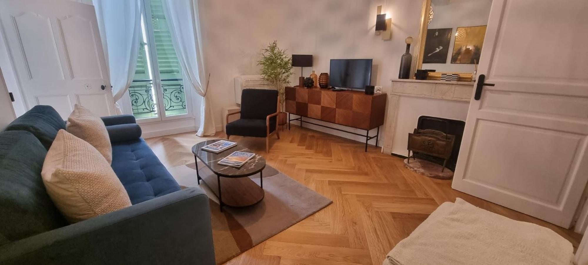 Apartment Meynadier: Superbe Trois Pieces *