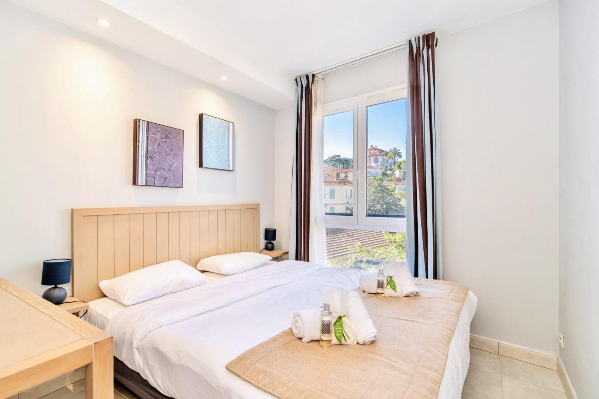 Apartment L'excel Canne's - 3 Pieces *