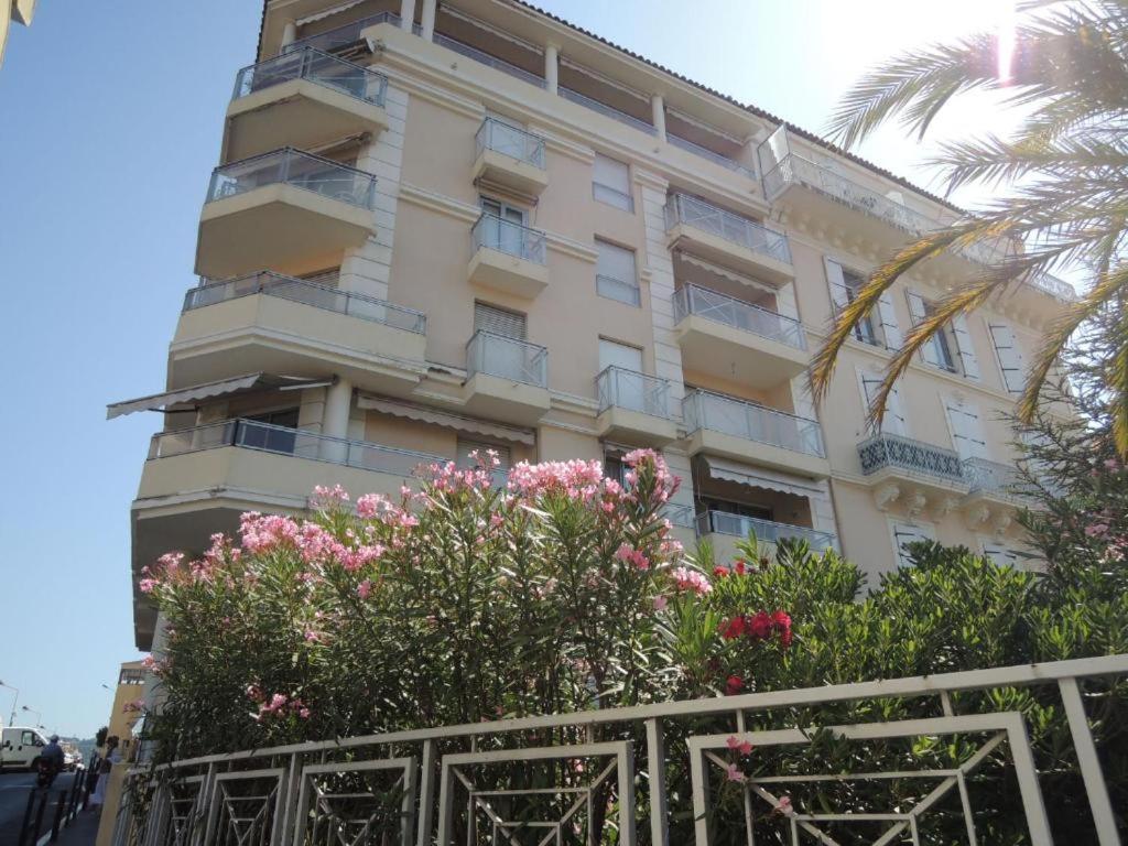 Apartment Rimbaud