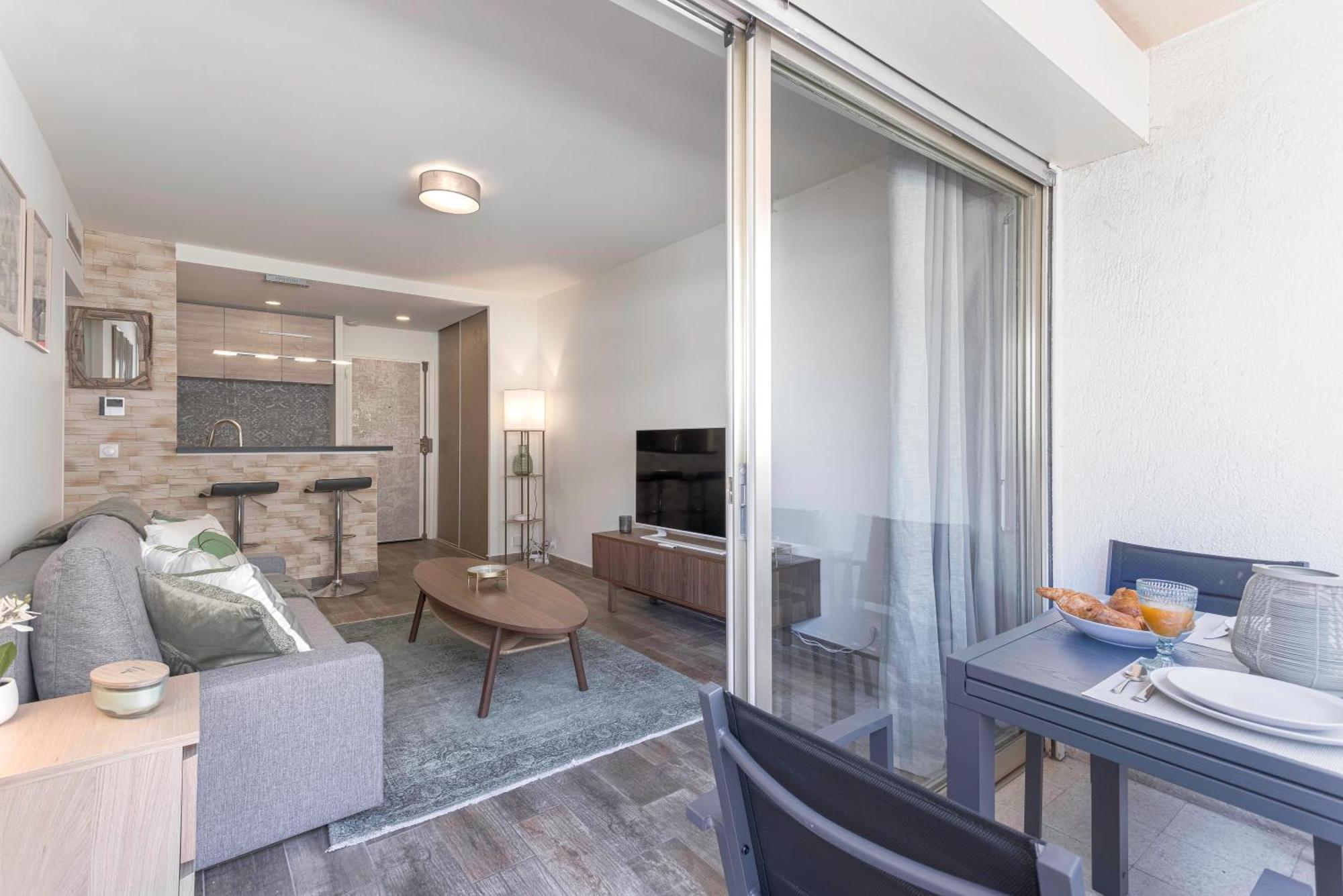 Appartement Amandier Du Moure Rouge Cannes